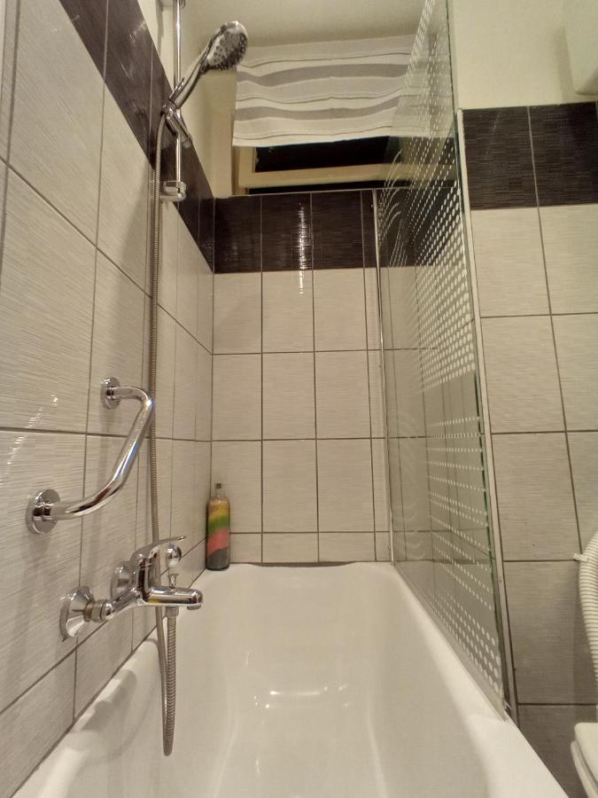 Studio Apartment Corner Fiume Esterno foto